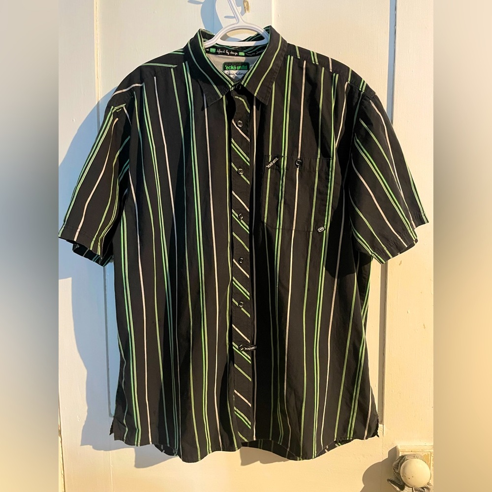 Men’s Vintage Ecko Button Up ( 2XL )